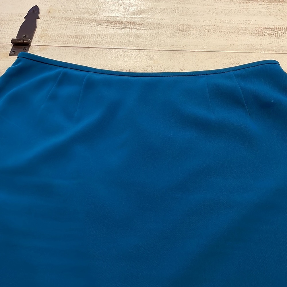 KASPER petite teal colored pencil skirt, size 14P. Fully lined. Great condition. - Picture 4 of 13